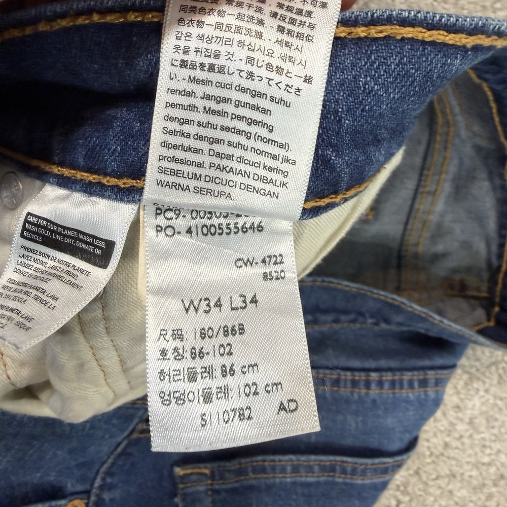 Levi's Mens 505 Jeans 34x34 Straight Leg Blue Medium Wash Denim Classic Everyday - Picture 2 of 9